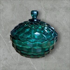 Teal candy dish with lid ! 
No chips